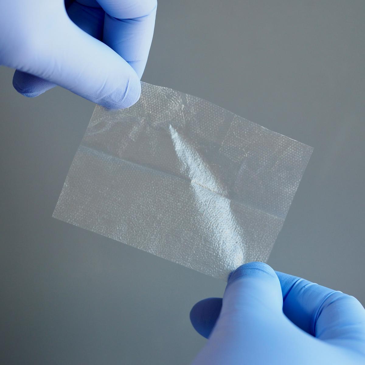 NovaLync amniotic membrane patch